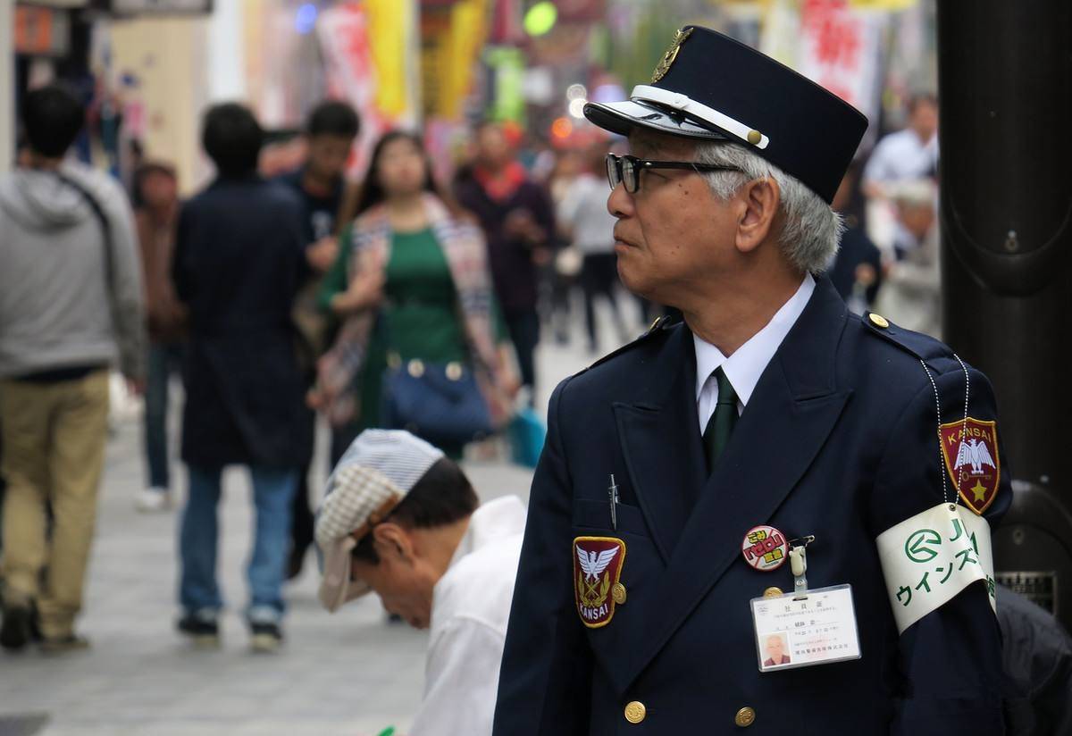 日本人口世纪性大跌，日媒：我们消失的速度在加快！中韩怎么看？