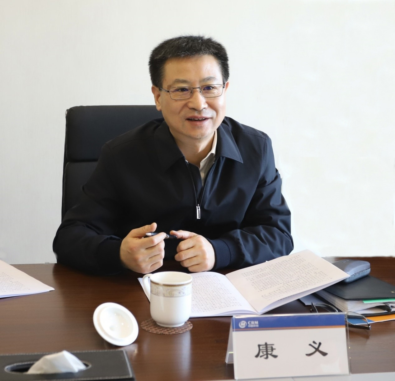 天津市副市长康义到z6体育调研领导工作